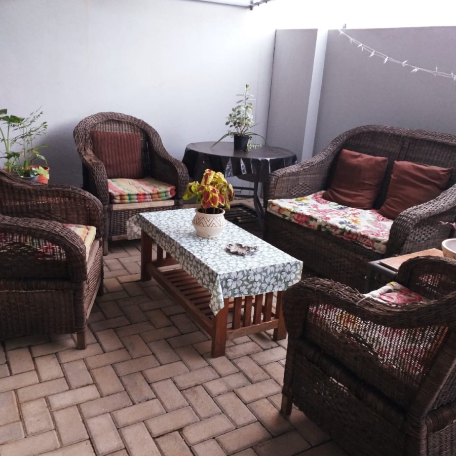 2 Bedroom Property for Sale in Ifafi North West